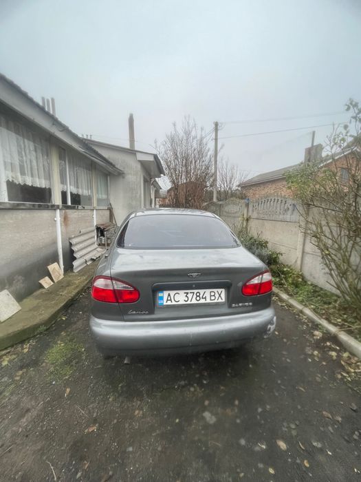 DAEWOO LANOS машина 1,5