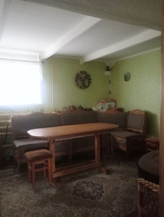 Продаж будинку в передмісті!