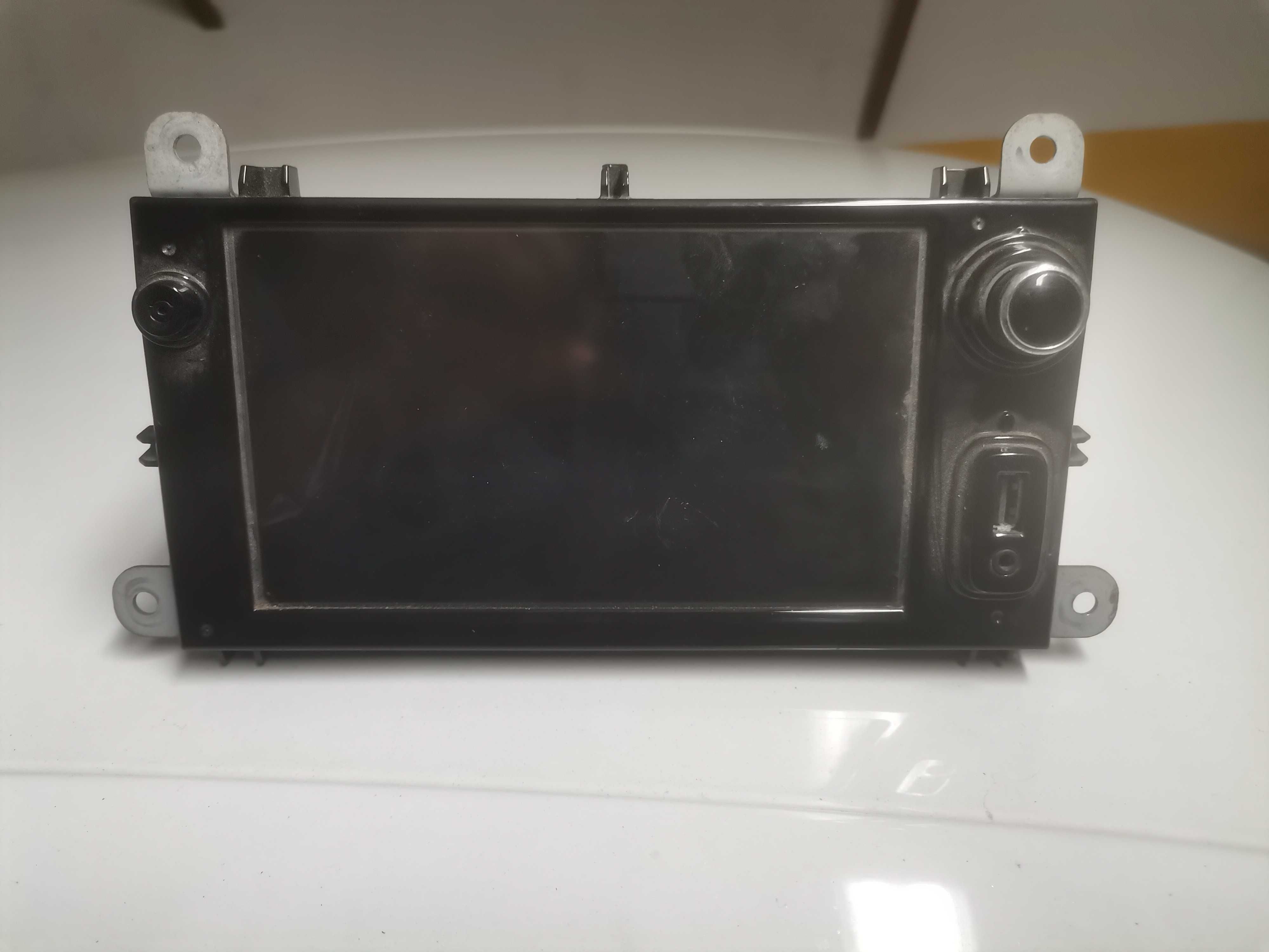 Rádio MEDIA NAV COM GPS Renault Clio IV Fase I de 2012 a 2016