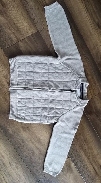 ZARA 104 sweter sweterek beżowy na zamek na 3-4lata