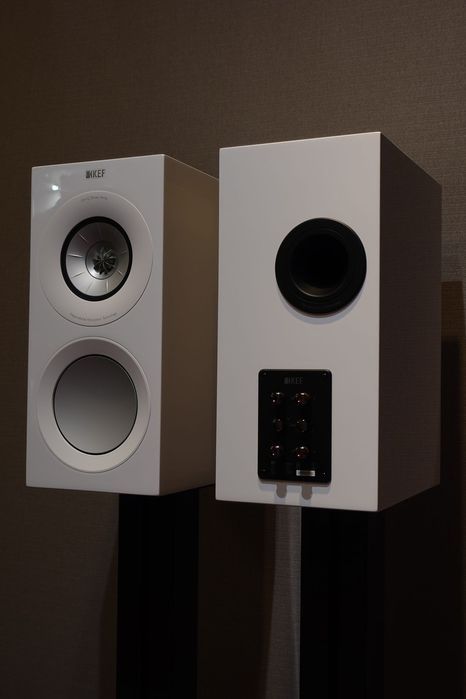 KEF R3 Meta Biały Połysk para - OUTLET