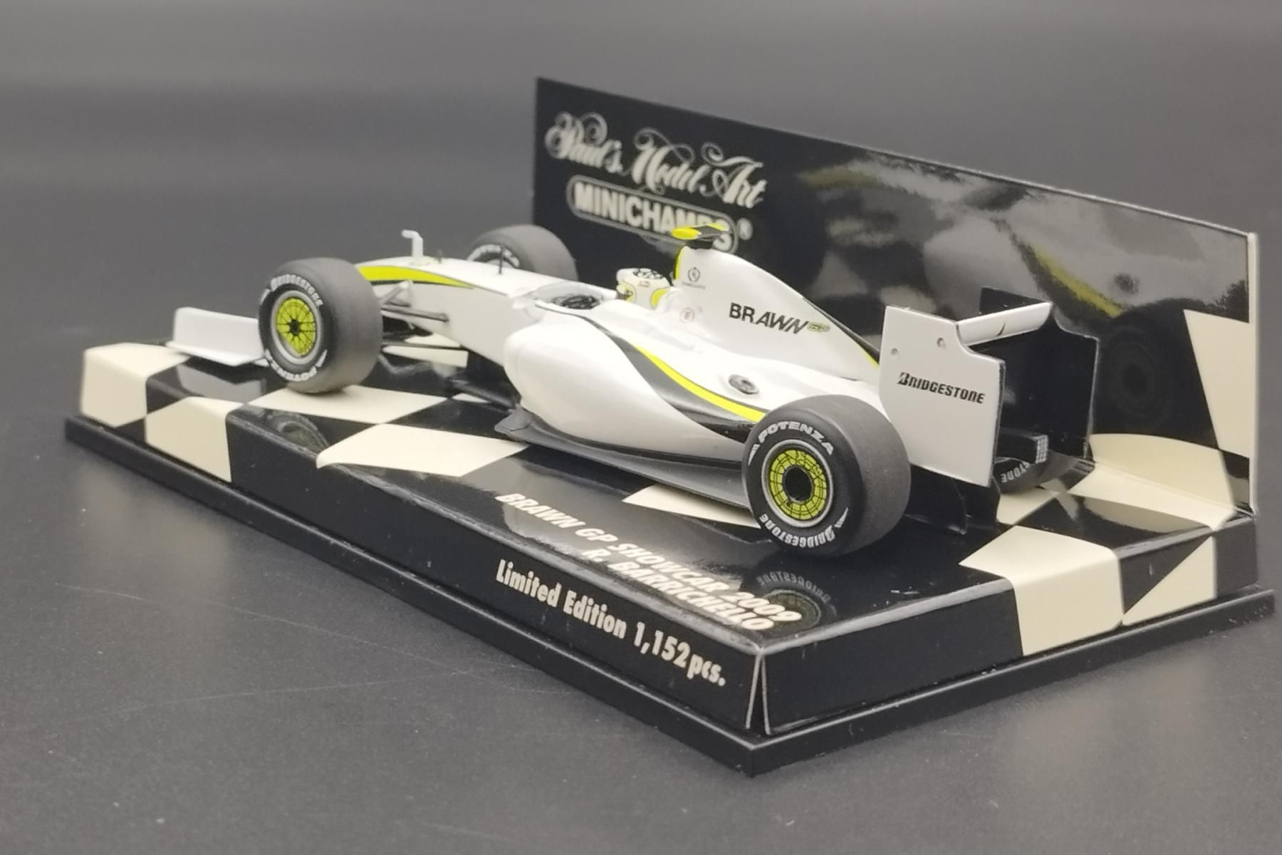 1:43 F1 Brawn GP R Barrichello Showcar 2009 Minichamps