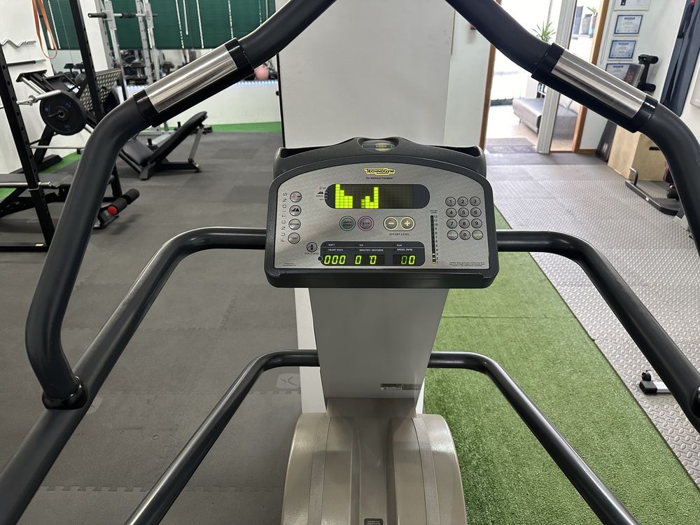 Eliptica Technogym