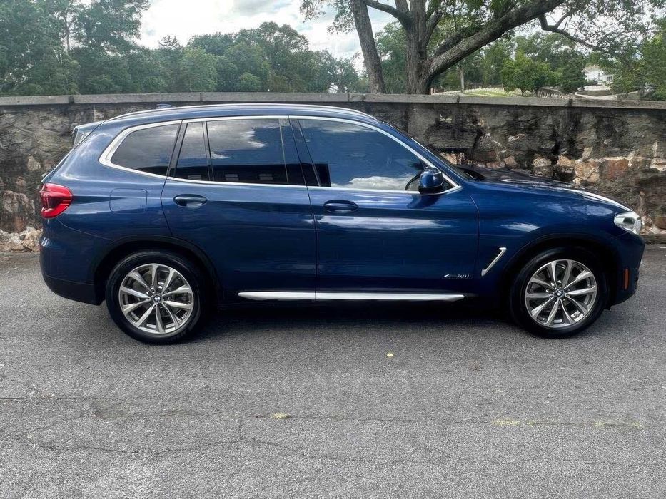 BMW X3 xDrive30i      2018