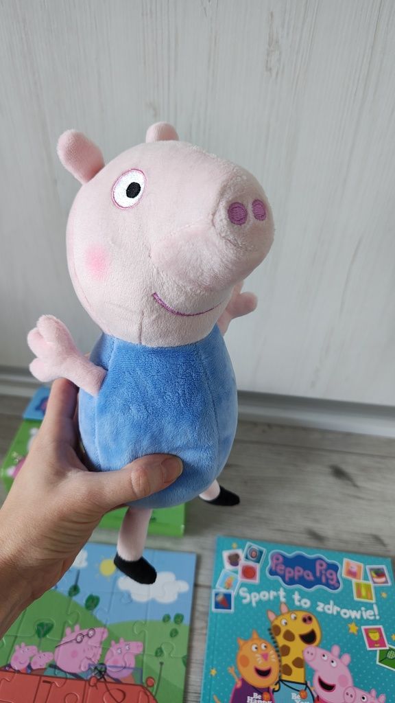 Świnka Peppa George przytulanka, teczka książka puzzle