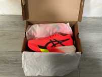 Sunrise Red\ASICS\SkyParis\nowy UnisexTrampki.40