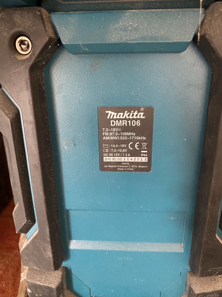 Radio Makita DMR 106