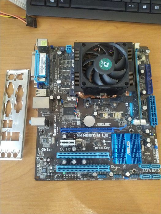 Материнська плата Asus M4N68T-M LE + Phenom II X4 965 BE + ОЗУ 8 ГБ