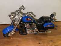 Niebieski chopper - duży motocykl zabawka