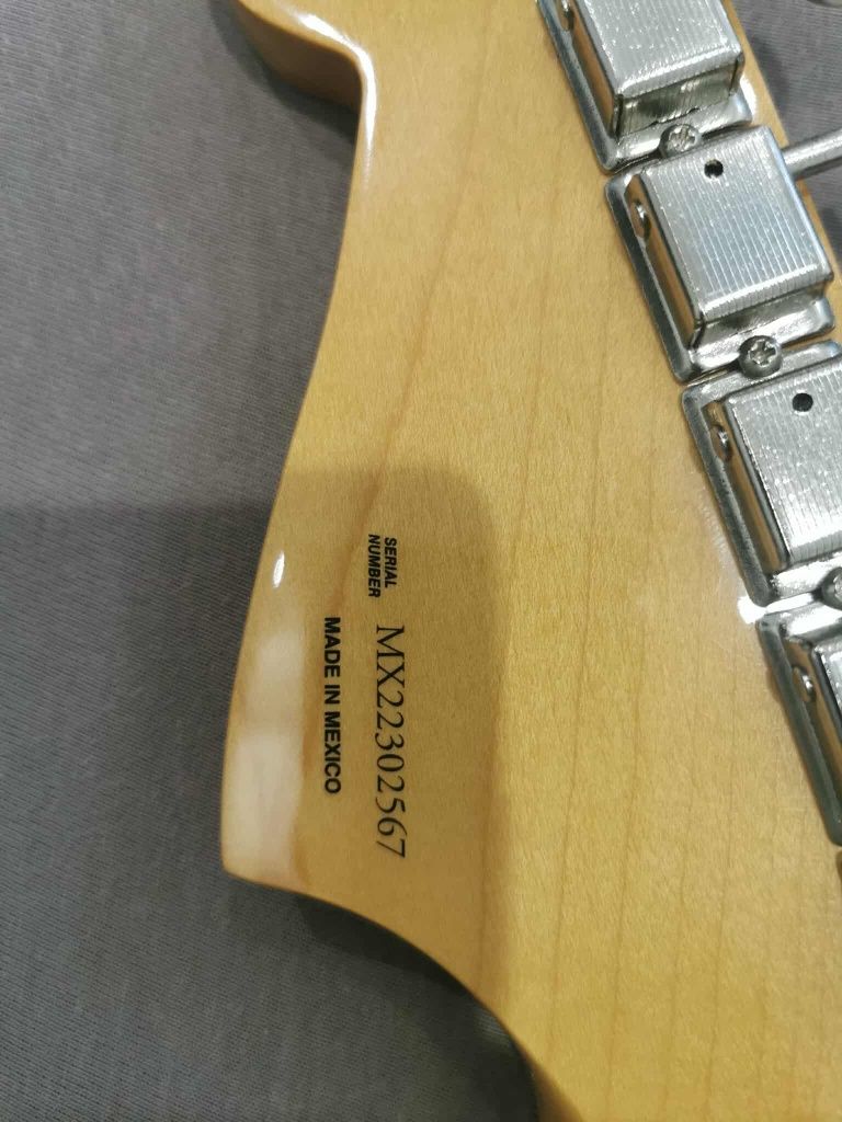 Fender Vintera 60s Jazzmaster