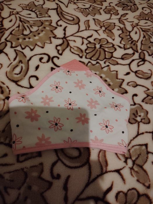 Opaska "czapka" na głowę dla dziewczynki