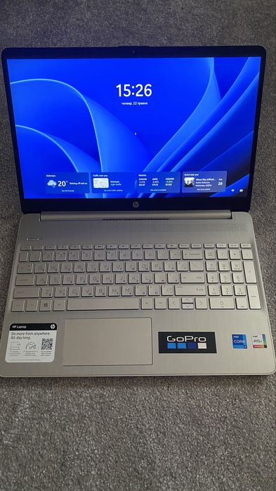 Ноутбук HP dy4038nr i7 16gb