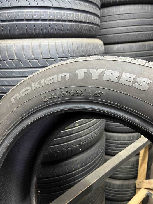 235/55 R17 Nokian комплект зима
