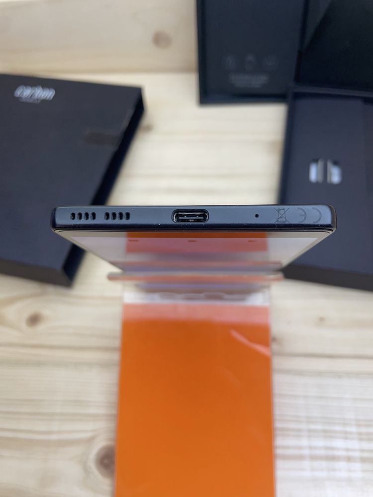 Asus Carbon Mobile MK2 8/256 gb