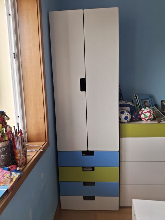 Roupeiro criança  IKEA