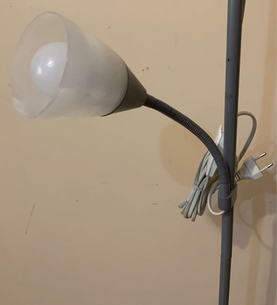 Sprzedam lampę wolnostojące