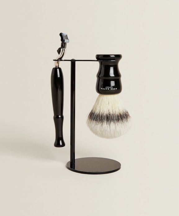 CONJUNTO DE BARBEAR ACCA KAPPA  NOVO