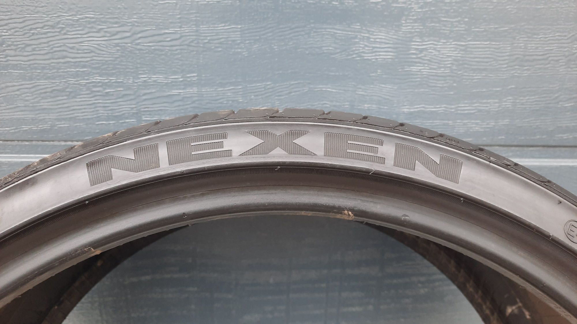 Nexen 245/30 ZR20 Nfera 5 mm