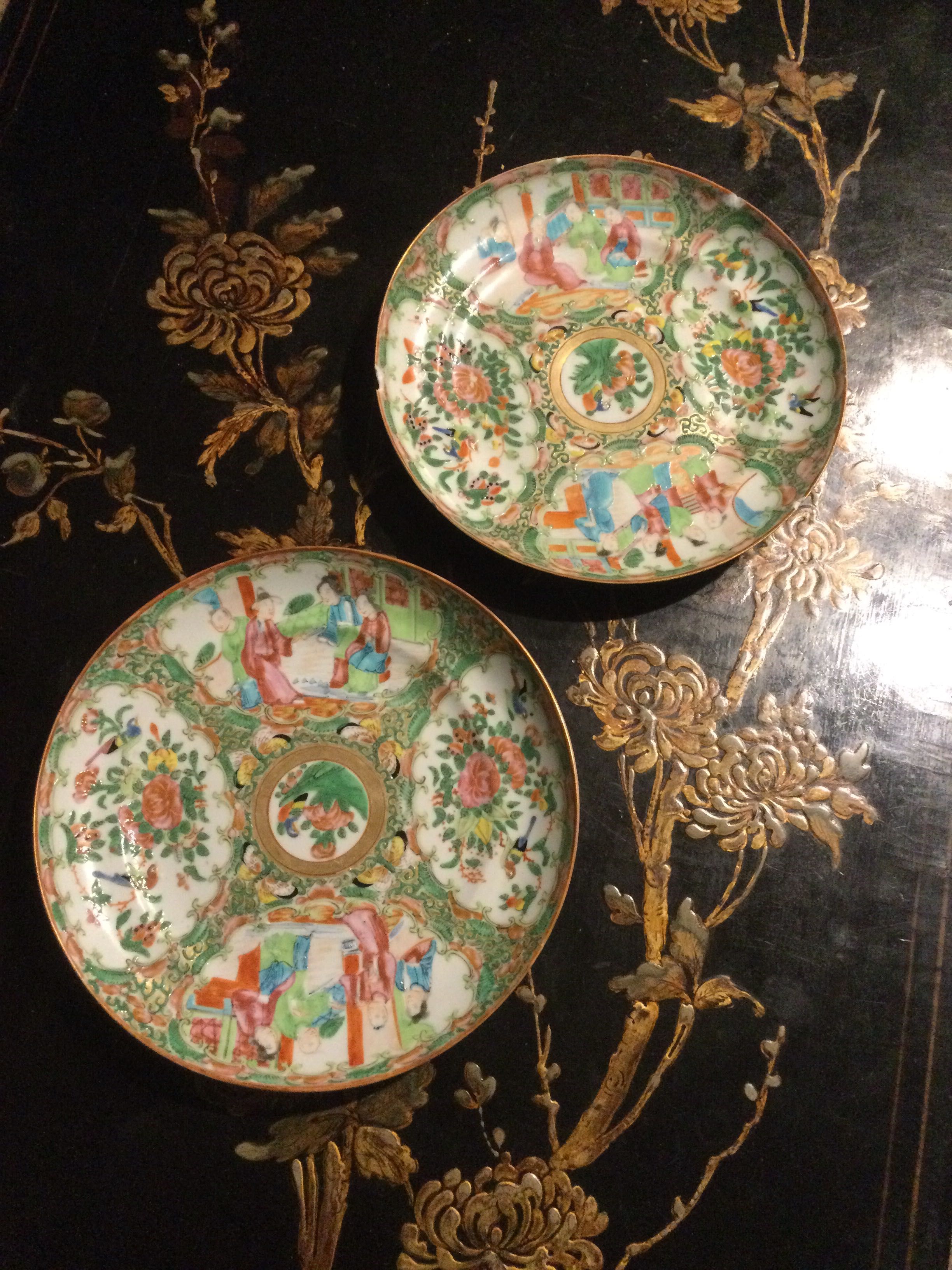 Dois pratos porcelana chinesa séc XIX 21 cm