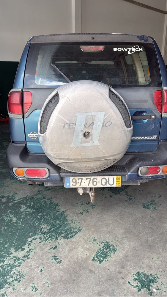 Nissan Terrano Longo 7 lugares