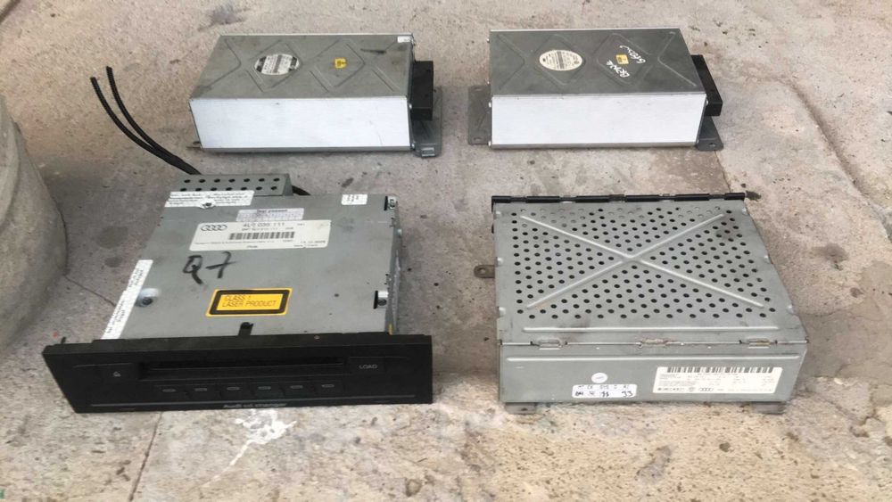 Zmieniarka Płyt CD CHARGER Audi Q7