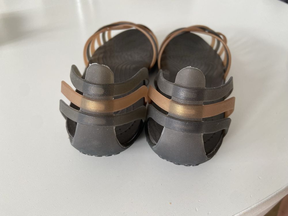 Nowe sandaly Crocs Huarache r. 41/42 W10