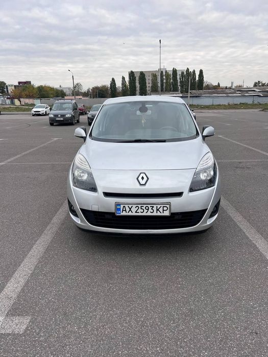 Renault Grand Scenic