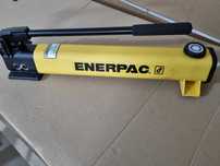Pompa ENERPAC P-202 MAX 10,000 PSI/700 BAR MADE IN USA