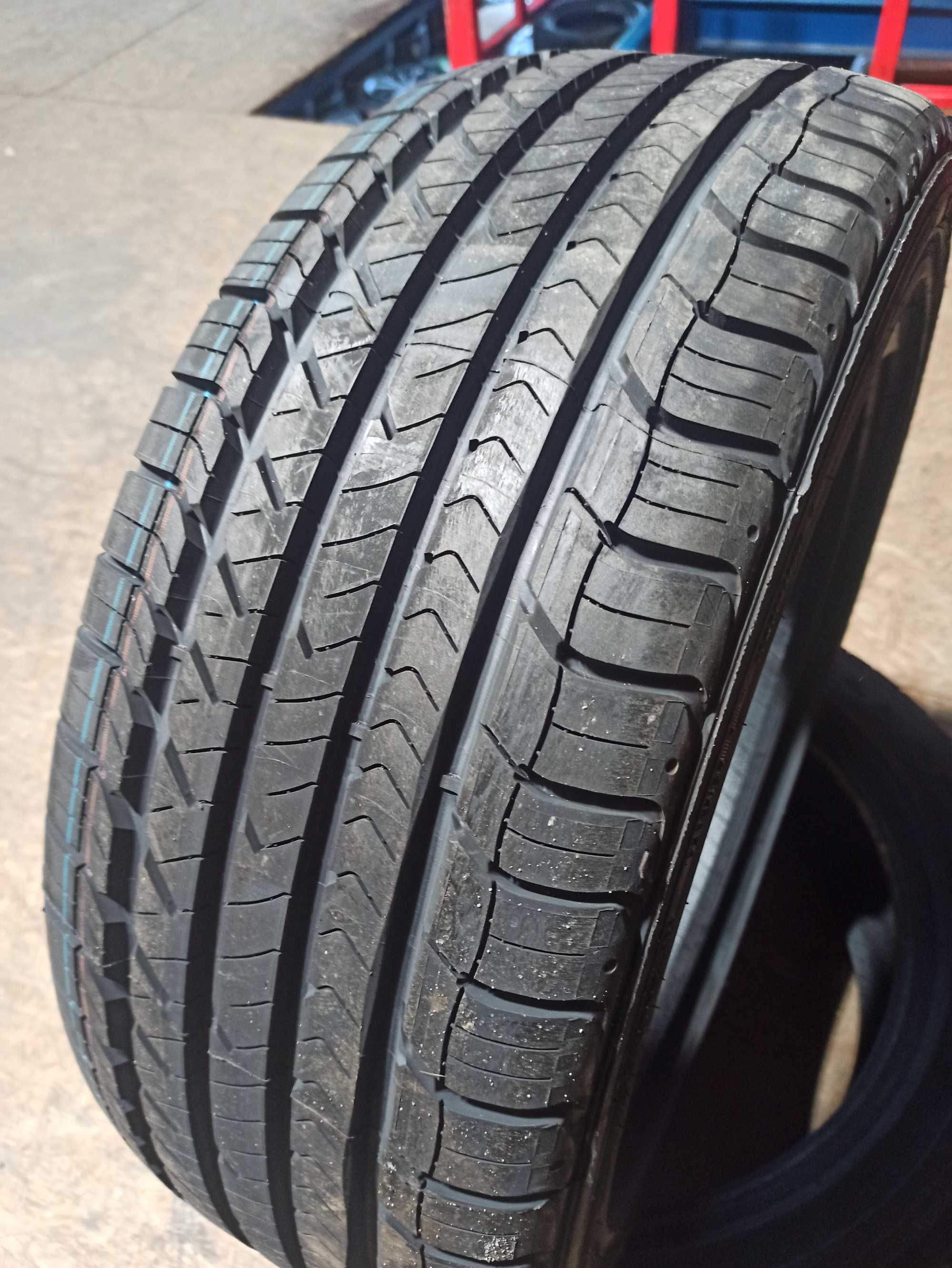 Opony 225/45R17 Goodyear Eagle Sport TZ nowe