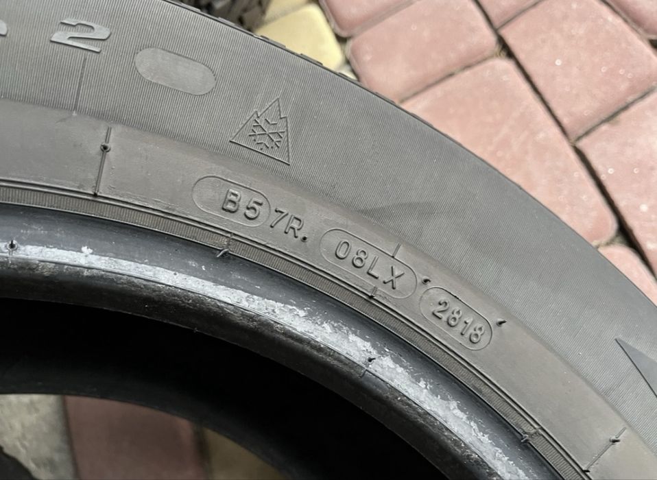 Komplet opon zimowych Dębica Frigo HP2 BfGoodrich g-force 205/60 R 16