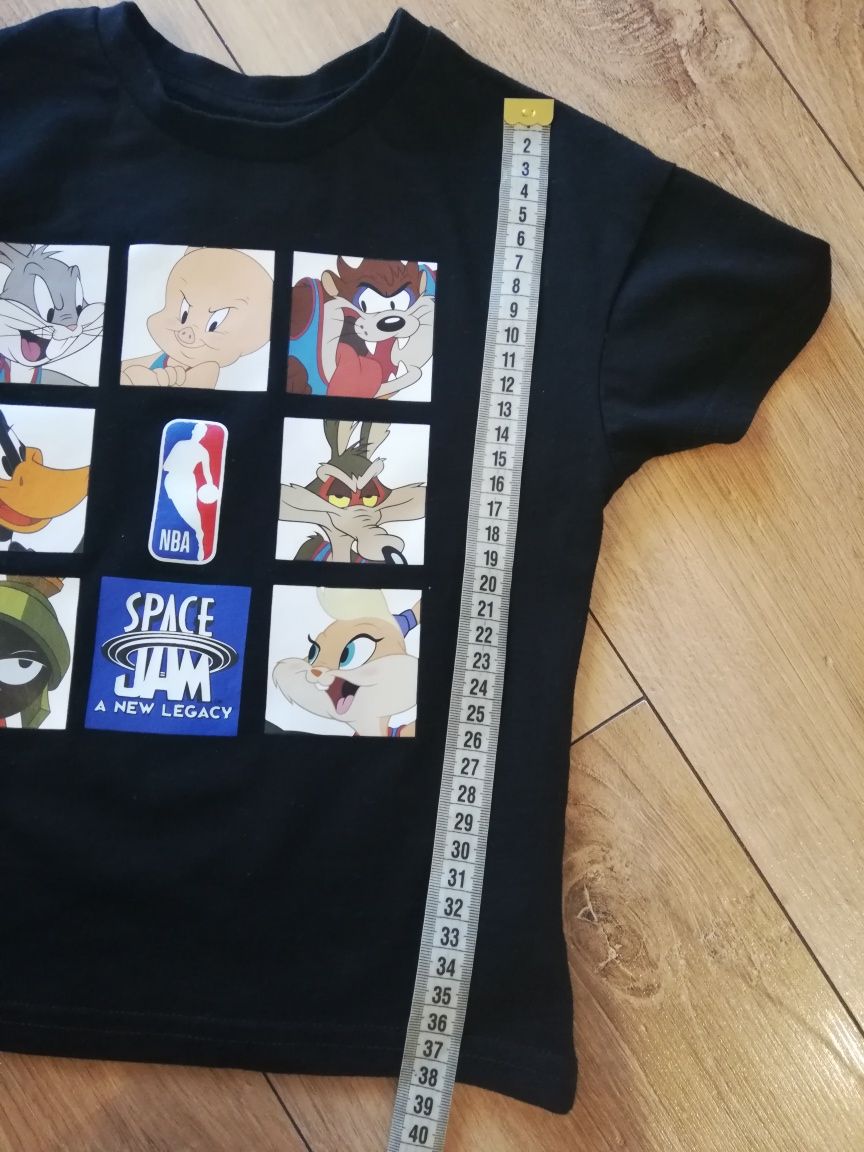 T-shirt r. 104 NBA