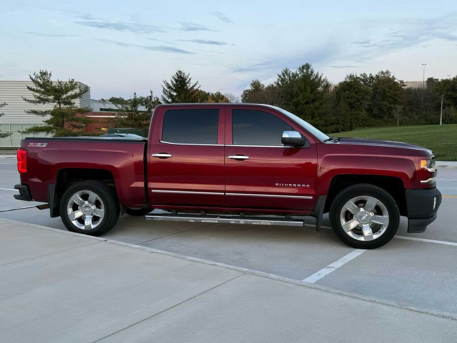 Chevrolet Silverado      2017