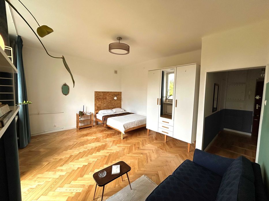 Słoneczna kawalerka w sercu Powiśla ENG:RUS:PL Warszawa Śródmieście