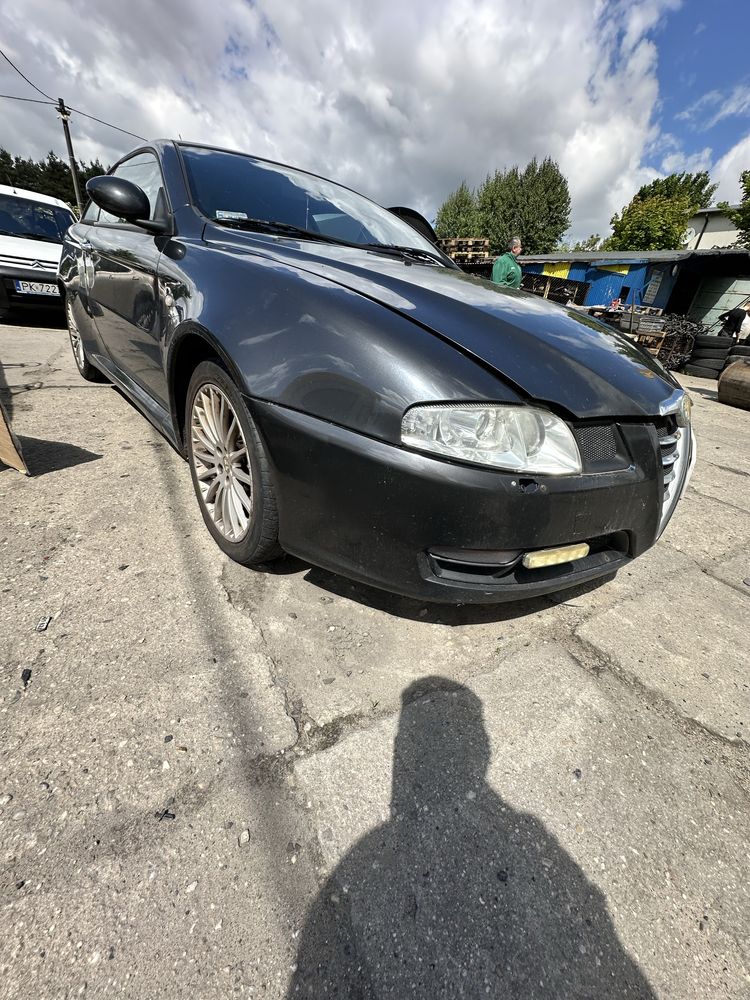 Zderzak Alfa Romeo GT 639 Zderzak przedni Alfa GT Spryski xenon