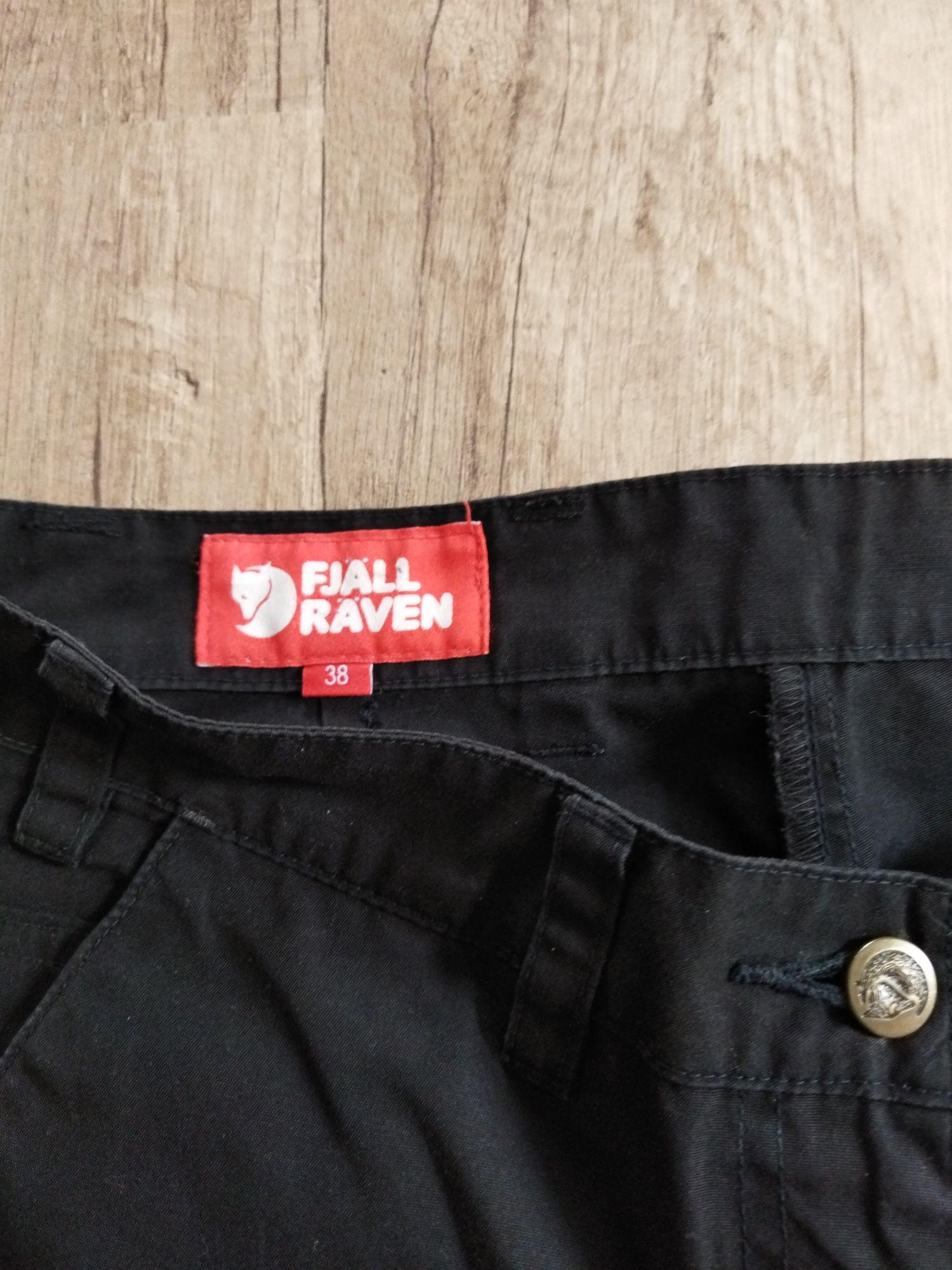 Orginalne spodnie, bojówki męskie Fjall Raven.