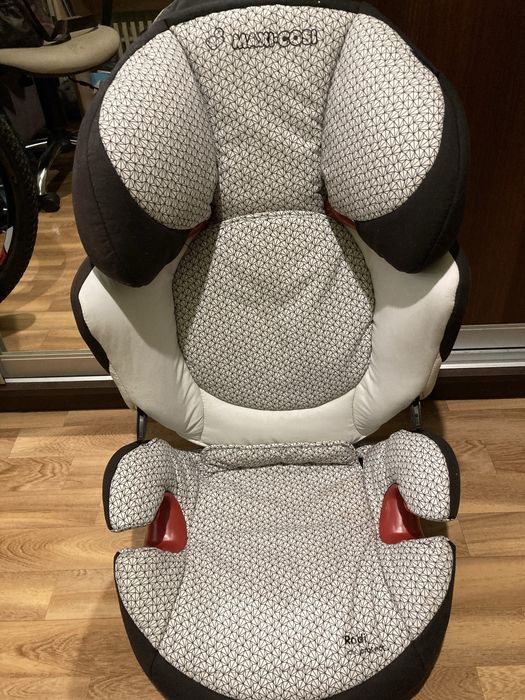 Автокрісло Maxi-cosi Rodi air protect