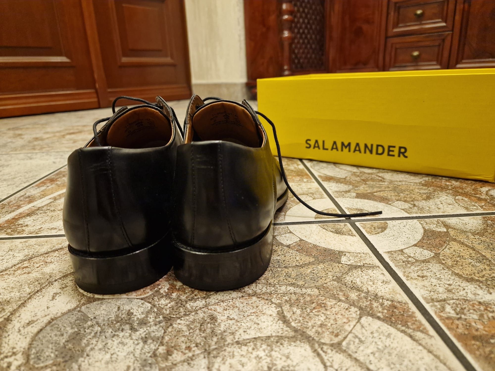 Buty męskie czarne Salamander