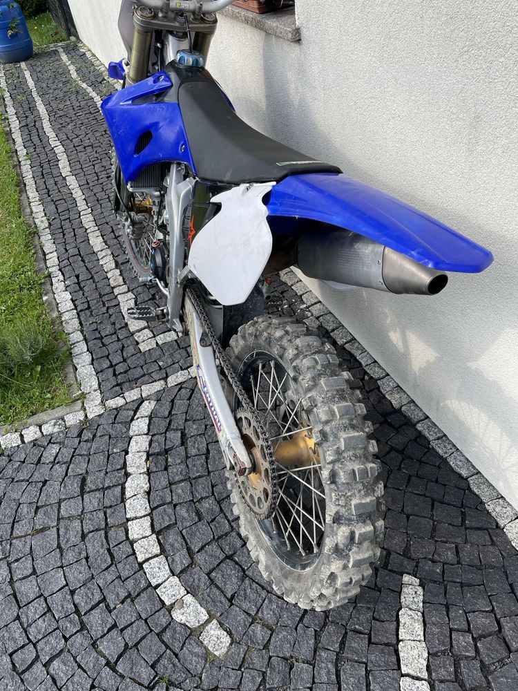 Cross Yamaha YZF-250