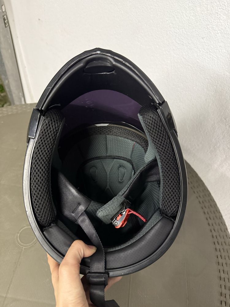 Uchoose Fmvss 218 dot