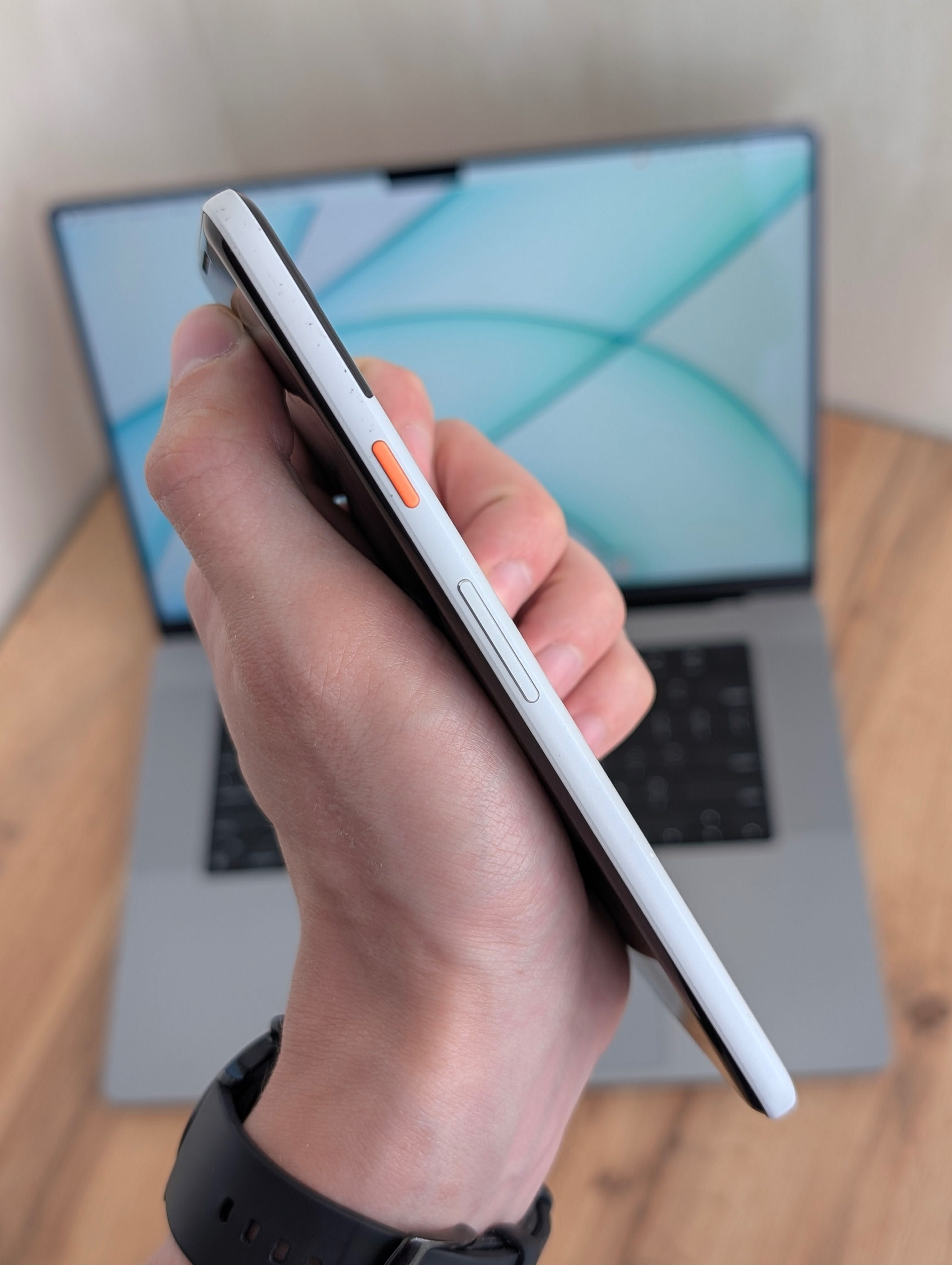 Google Pixel 2 XL 128Gb White Neverlock | Піксель 2 ХЛ 128гб Неверлок