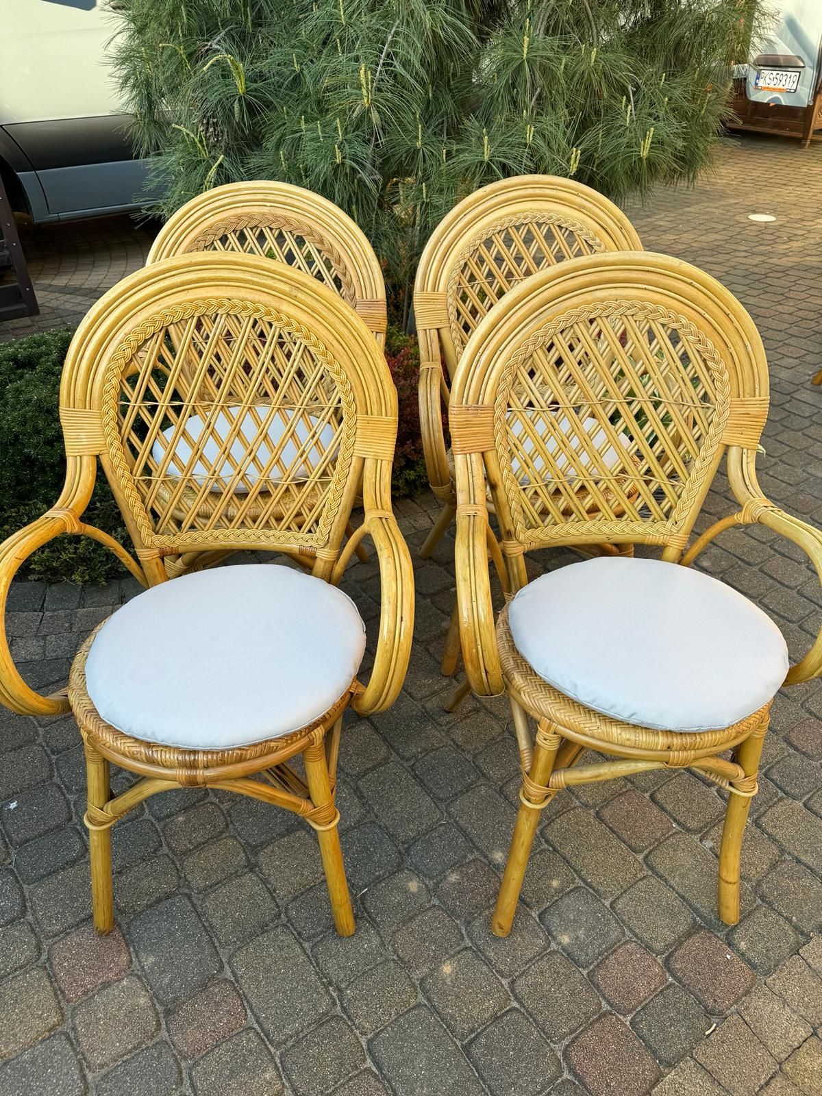 Rattan /bambus /4 krzesła /boho