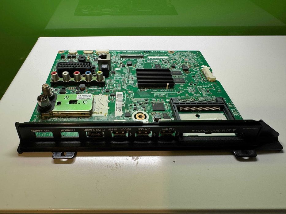 Działające płyty – zasilacz i płyta główna do telewizora LG 47LN575S