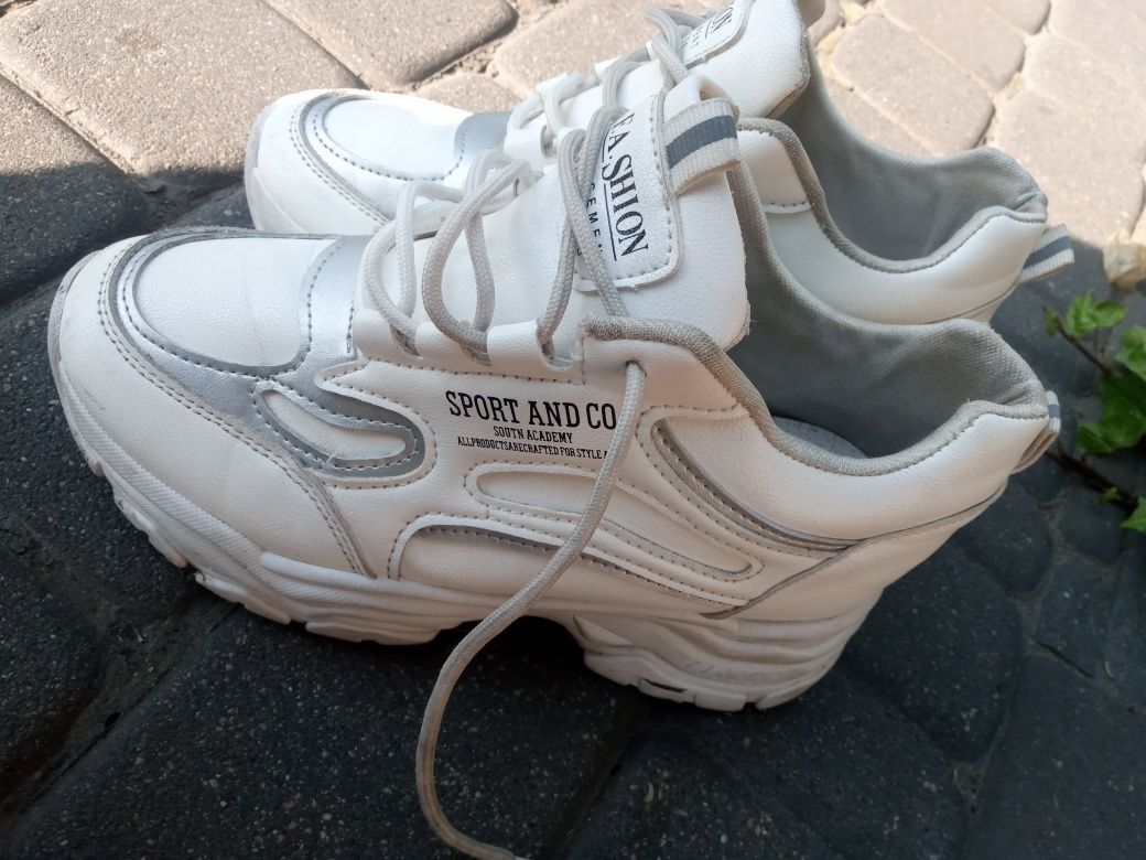 Buty damskie rozmiar 38 wkładka 24 cm