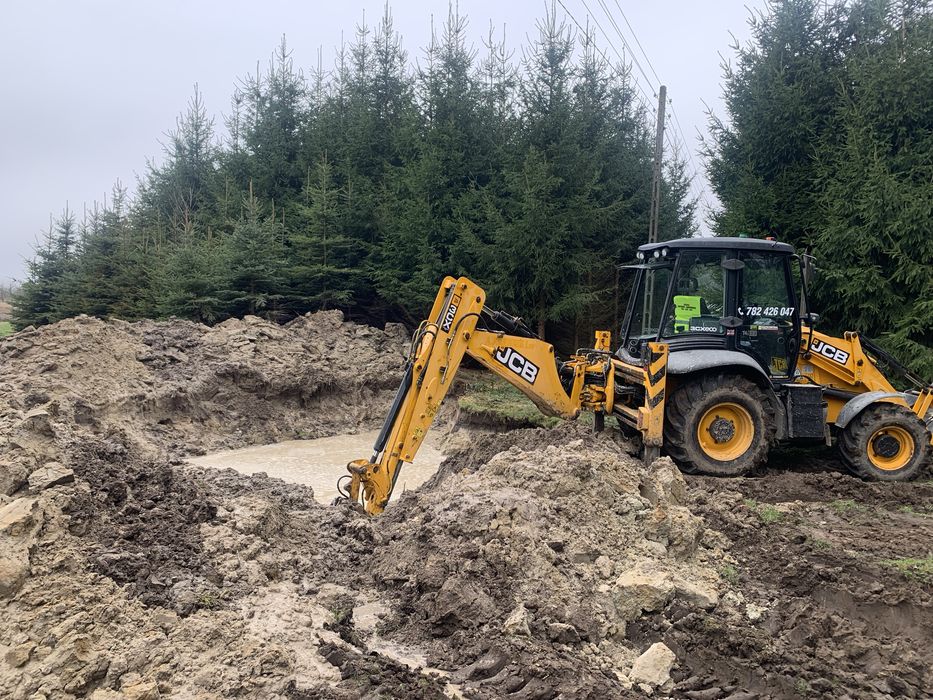 USŁUGI Koparko-Ładowarką/Uslugi wywrotką /Piach/Ziemia/Kruszywo