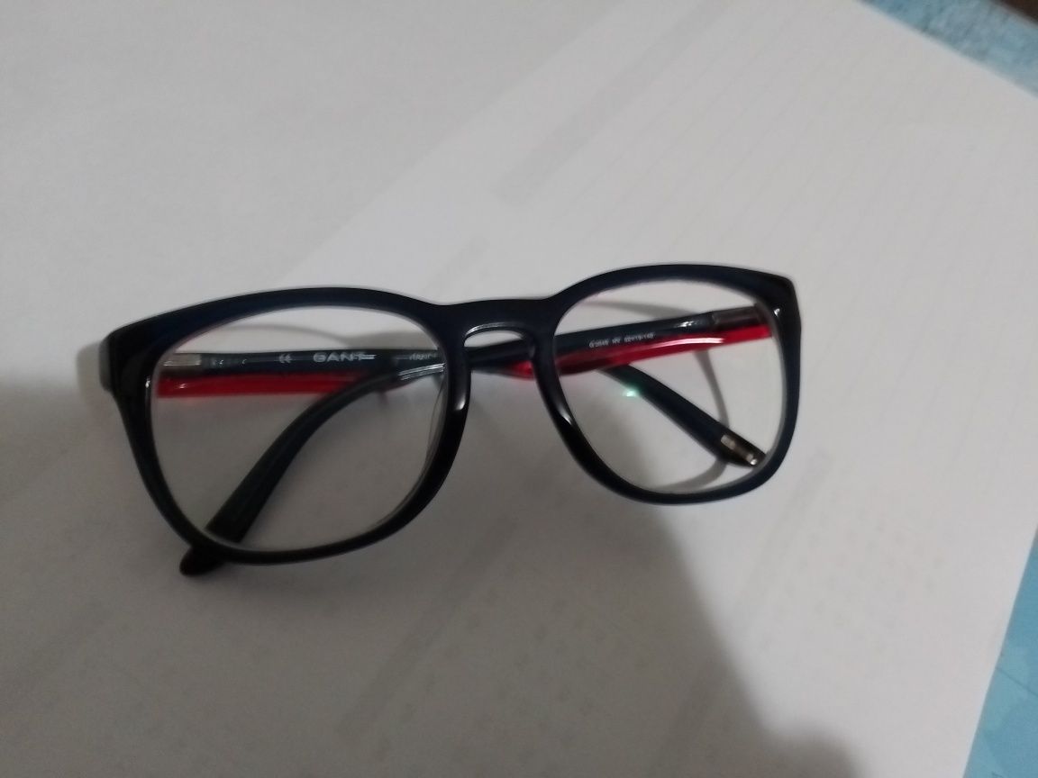 Vendo óculos GANT graduados