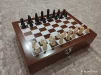 Шахматы и шахматная доска Chees Set, в комплекте Домино