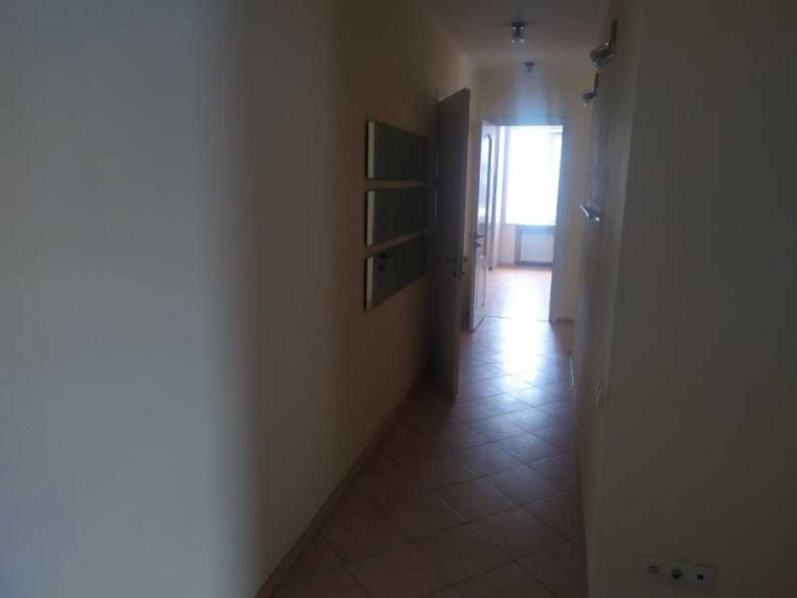 Продам 3ком квартиру на Рабочей
