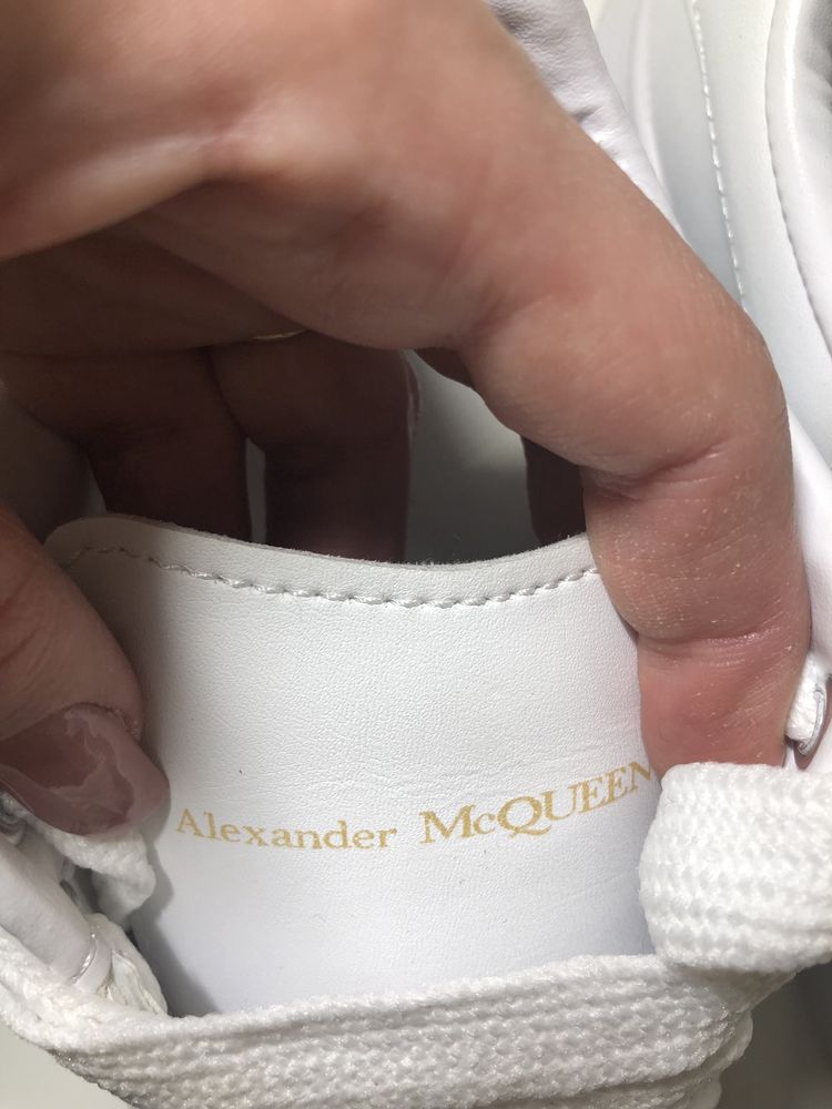 Sneakersy Alexander McQueen