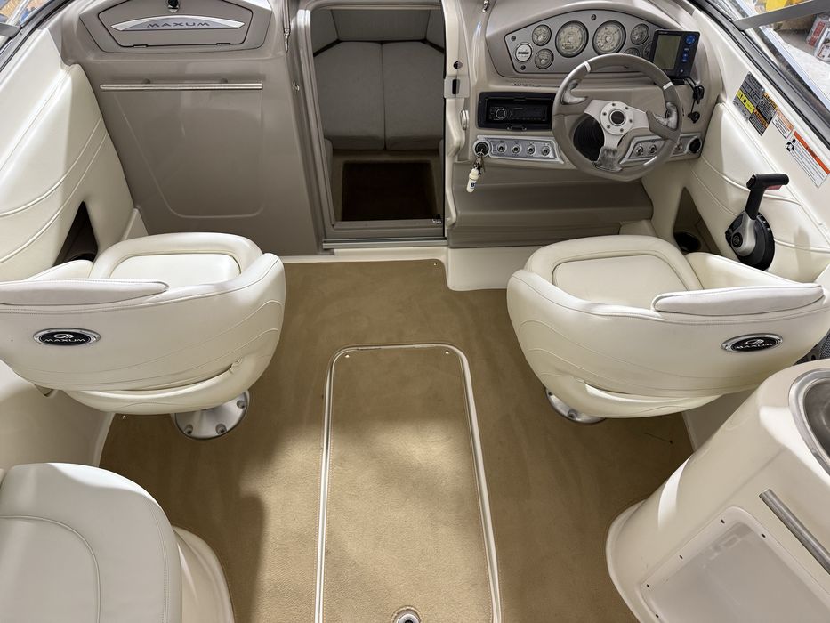 Maxum 2100 4.3 mercruiser po serwisie