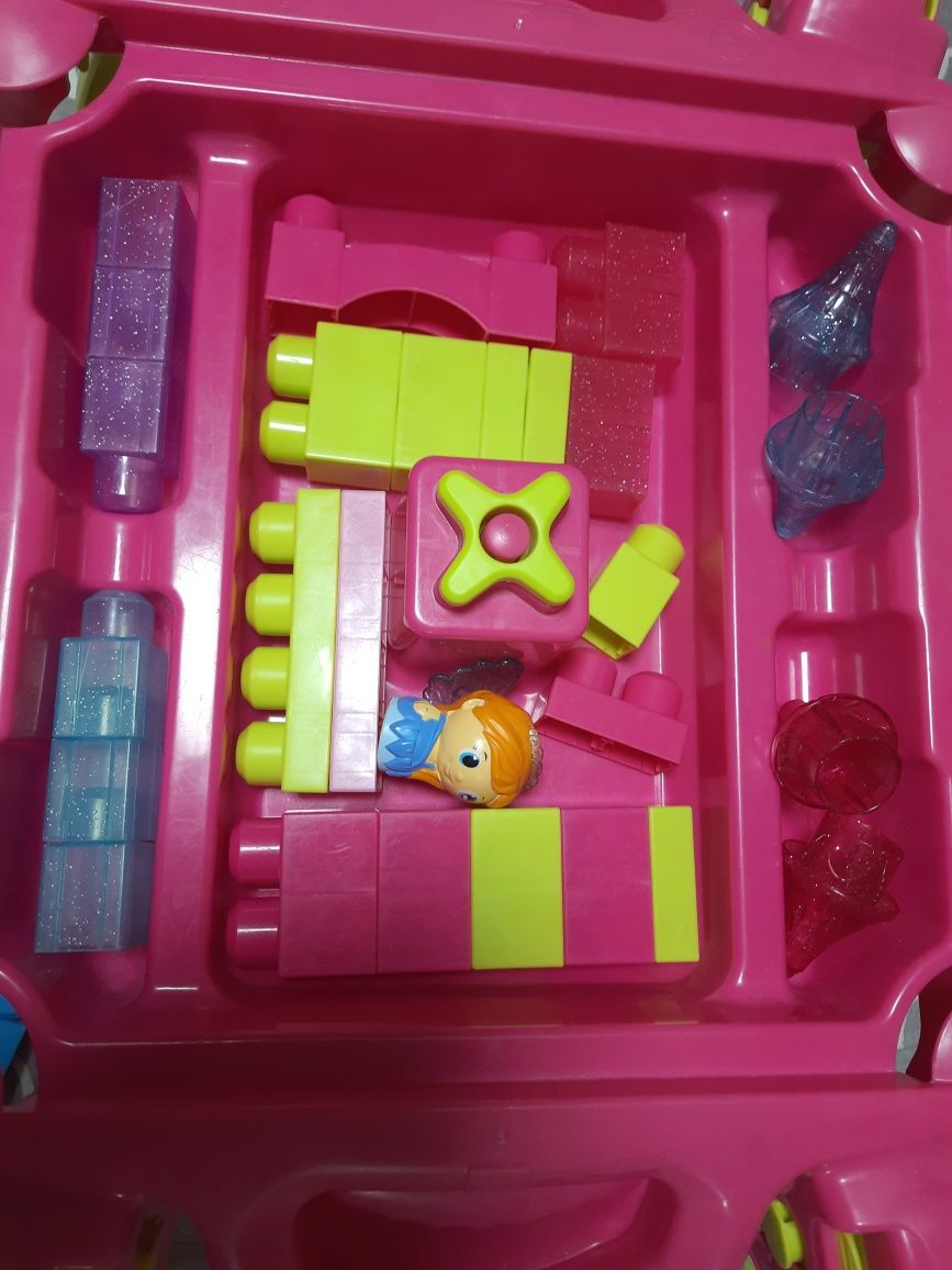 Конструктор Mega Bloks First Builders Розвивальний столик принцеси